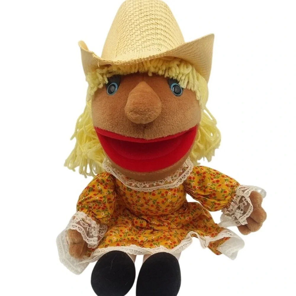 Miss Daisy Soft Plush Doll Hee Haw Cowboy Hat‎ Vintage Shotgun Red Toy Doll 12'